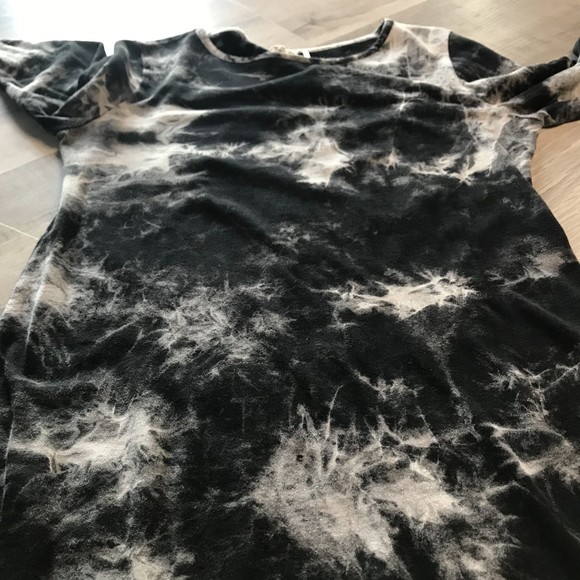 Tie Dye 3/4 Sleeve Bodycon Mini Dress Stretchy Form Fitting Flattering Sz Medium - Picture 4 of 7